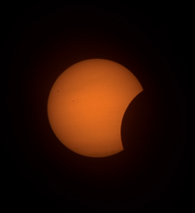 Mehr über den Artikel erfahren Sonnenfinsternis mit Seestar s30